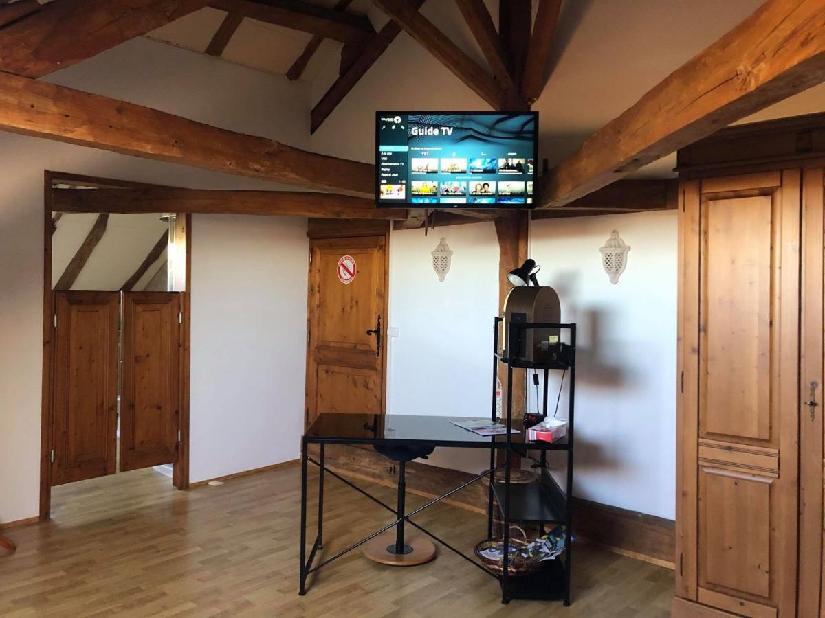 En Bord De Riviere Bed and Breakfast Casseneuil Buitenkant foto