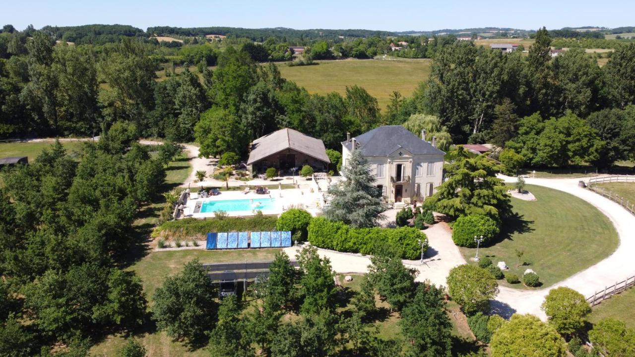 En Bord De Riviere Bed and Breakfast Casseneuil Buitenkant foto
