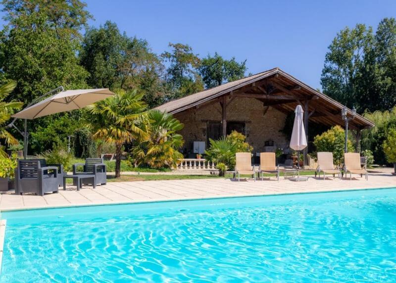 En Bord De Riviere Bed and Breakfast Casseneuil Buitenkant foto